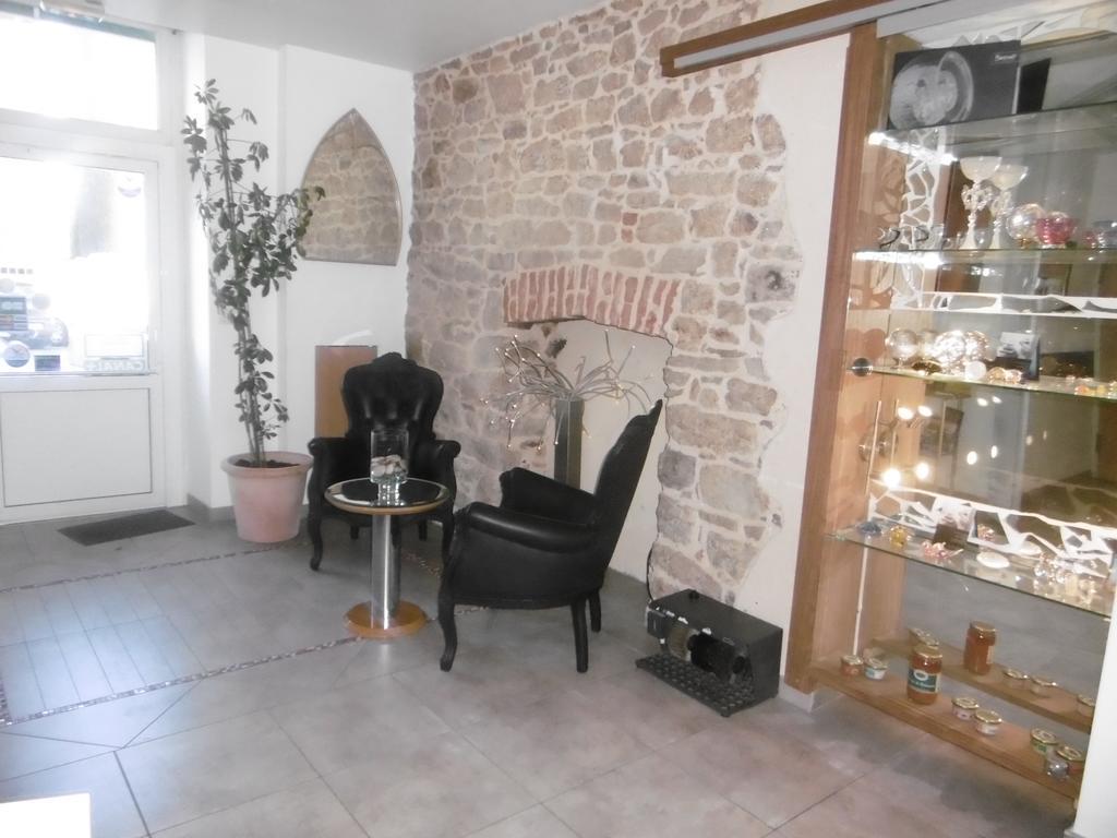 Hotel De L'Arrivee Guingamp Zewnętrze zdjęcie
