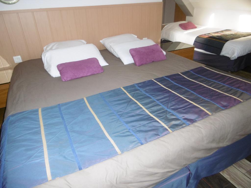 Hotel De L'Arrivee Guingamp Zewnętrze zdjęcie